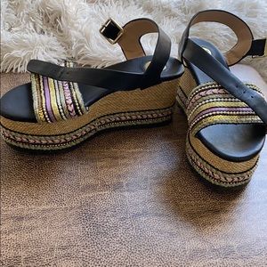 {Brand New} Summer Wedges